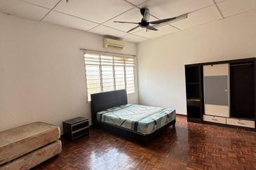 Bercham Double Storey Terrace House