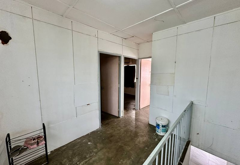 Menglembu Taman Kledang Double Storey Terrace House