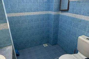 Sg siput Taman Lintang Makmur Double Storey Terrace House