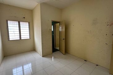 Sg siput Taman Lintang Makmur Double Storey Terrace House