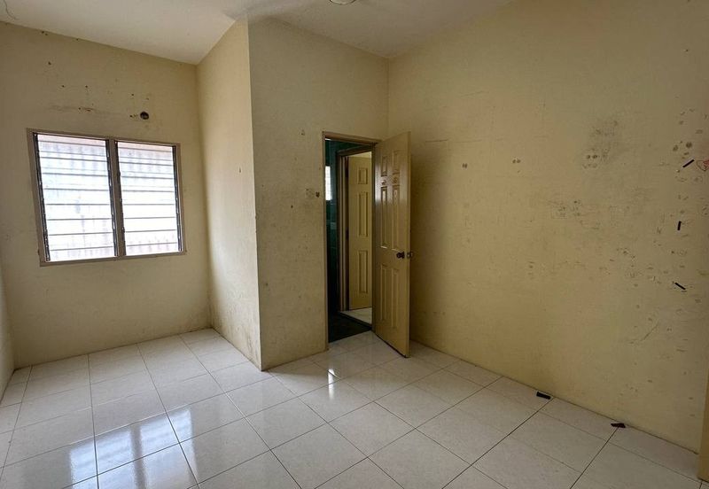 Sg siput Taman Lintang Makmur Double Storey Terrace House