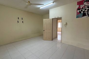 Sg siput Taman Lintang Makmur Double Storey Terrace House