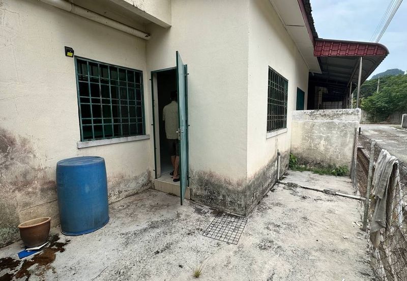 Sg siput Taman Lintang Makmur Double Storey Terrace House