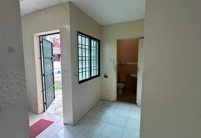 Sg siput Taman Lintang Makmur Double Storey Terrace House