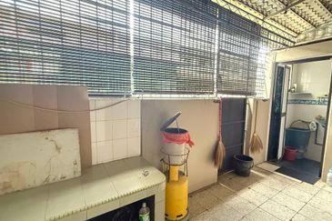 Bercham Taman Ria Double Storey Terrace House