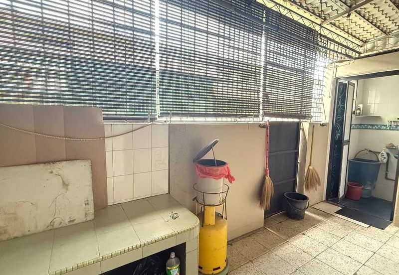 Bercham Taman Ria Double Storey Terrace House