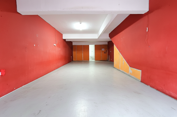 Pengkalan Station 18