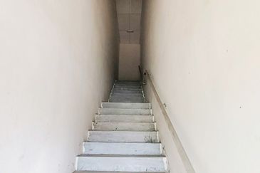 Klebang Bistari First Floor Double Storey Endlot Shoplot