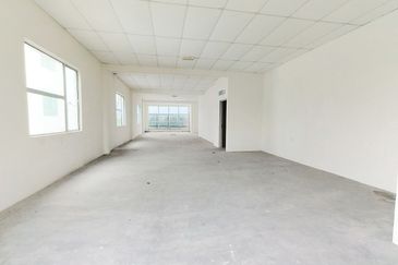 Klebang Bistari First Floor Double Storey Endlot Shoplot