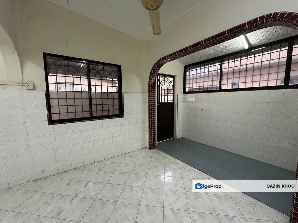 Menglembu Taman Suria Double Storey Terrace House (Intermediate Corner), Perak, Menglembu