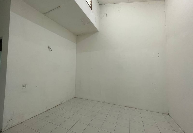 Gunung Rapat Taman Saikat Single Storey Terrace House