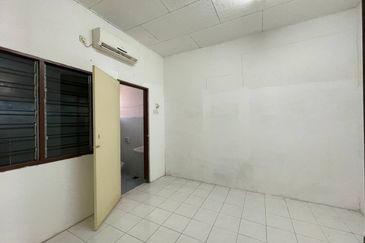Gunung Rapat Taman Saikat Single Storey Terrace House