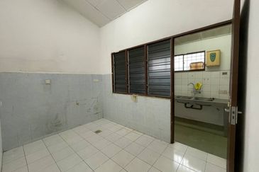Gunung Rapat Taman Saikat Single Storey Terrace House