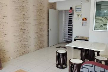 Pangsapuri Seri Tecoma