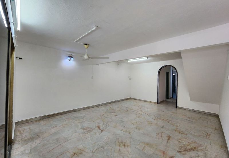 TAMAN CAHAYA BERCHAM