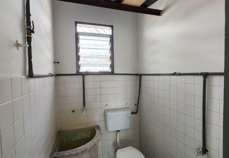 TAMAN CAHAYA BERCHAM