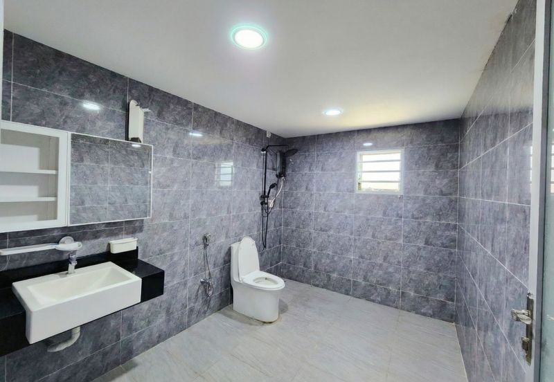 Menglembu Double Storey Terrace House