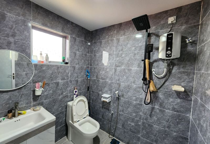 Menglembu Double Storey Terrace House