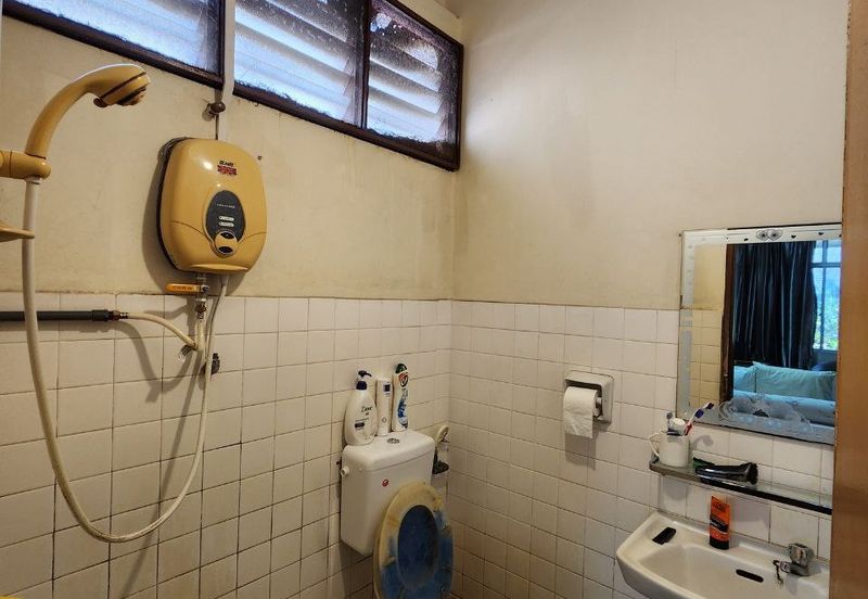 Gunung Rapat Taman Hillview Double Storey Semi D House