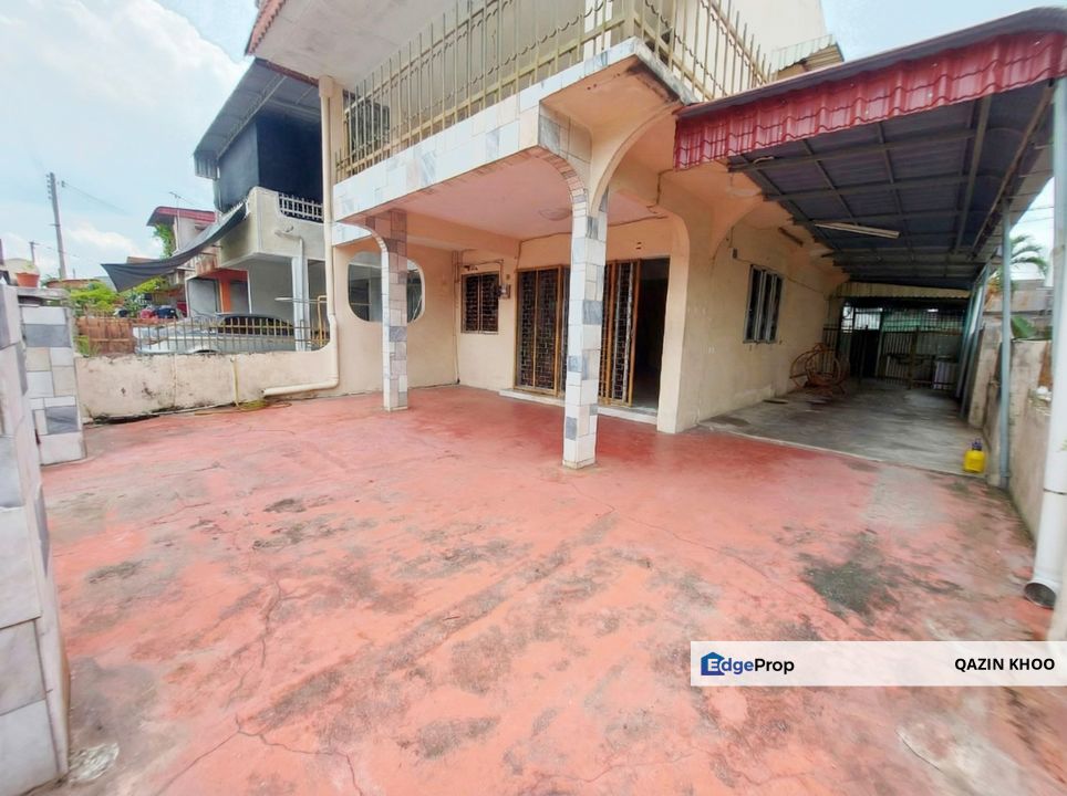 Taman Cempaka Double Storey Intermediate Corner House, Perak, Ipoh