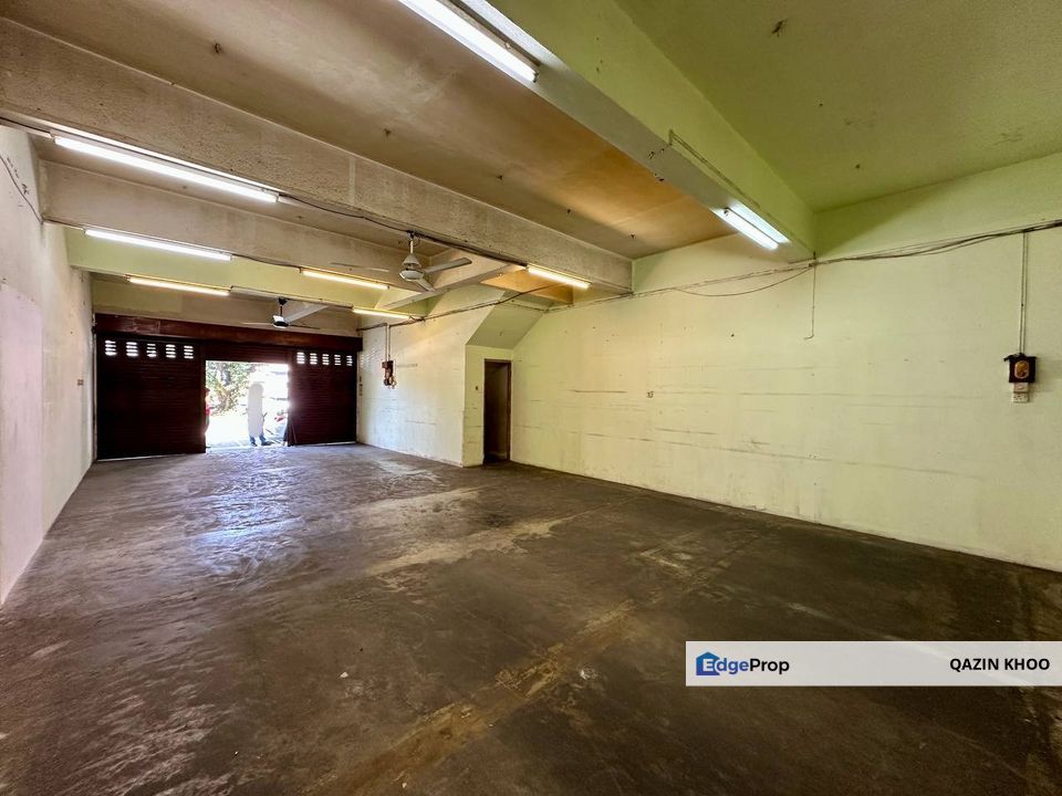 Jalan Tasek, Ipoh 3-Storey Ground Floor Shoplot, Perak, Ipoh