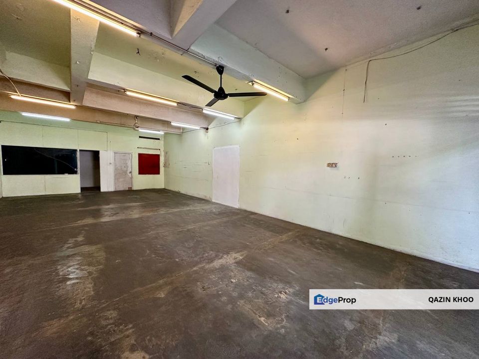 Jalan Tasek, Ipoh 3-Storey Ground Floor Shoplot, Perak, Ipoh