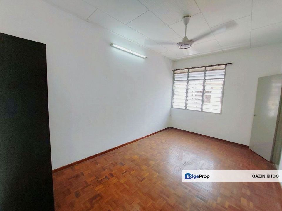Pengkalan Renovated Double Storey Terrace House, Perak, Lahat