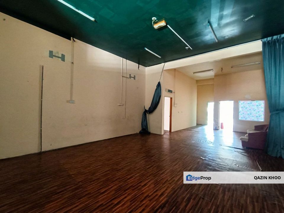 Pusat Perdagangan Jelapang (First Floor Available), Perak, Jelapang