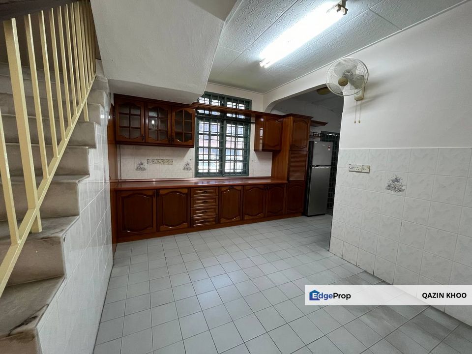 Fair Park 2.5 Storey Terrace Corner Unit, Perak, Ipoh