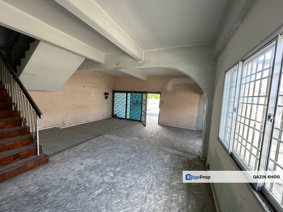 Pasir Puteh Semi D Double Storey House, Perak, Ipoh