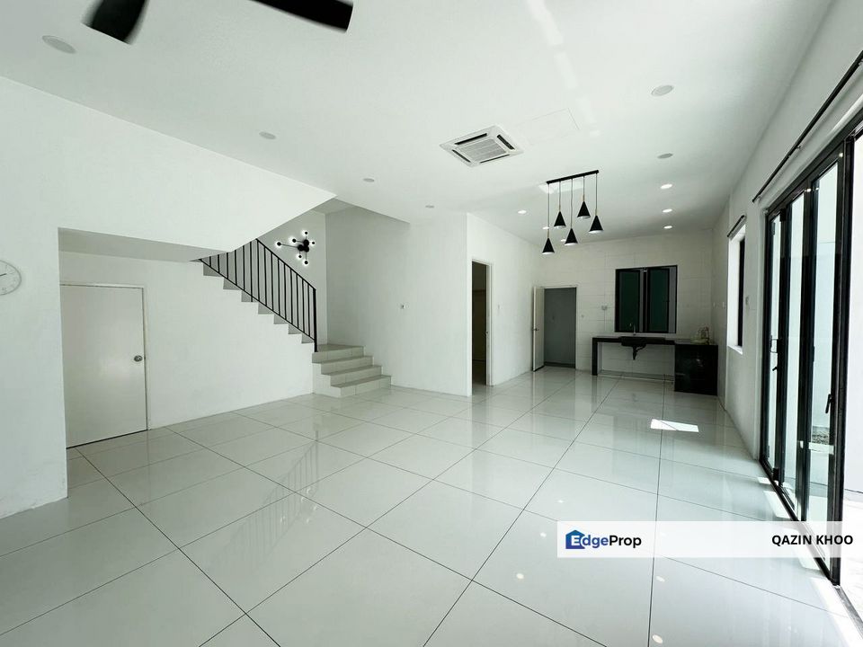 Sunland Residence, Jalan Kuala Kangsar, Ipoh Triple Storey Semi-D (Corner Unit), Perak, Kinta