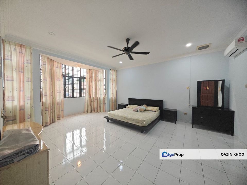 Taman Lahat Badri Shah Double Storey Terrace House, Perak, Lahat