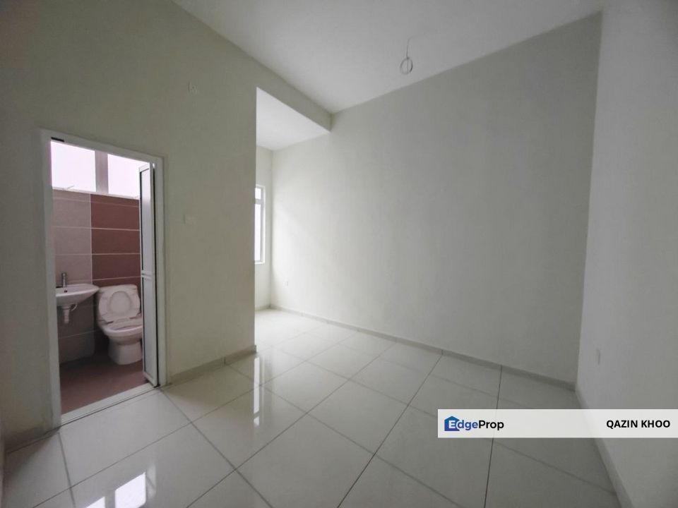 Hill Park, Bandar Lahat Mines, Ipoh Double Storey Terrace House, Perak, Lahat
