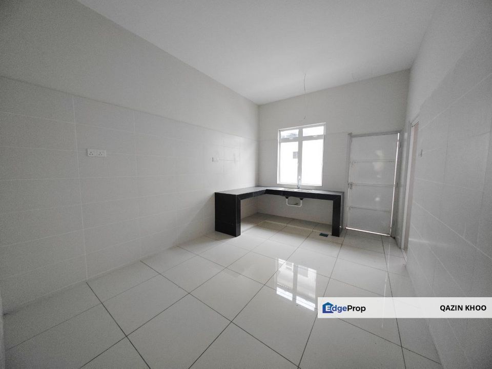 Hill Park, Bandar Lahat Mines, Ipoh Double Storey Terrace House, Perak, Lahat