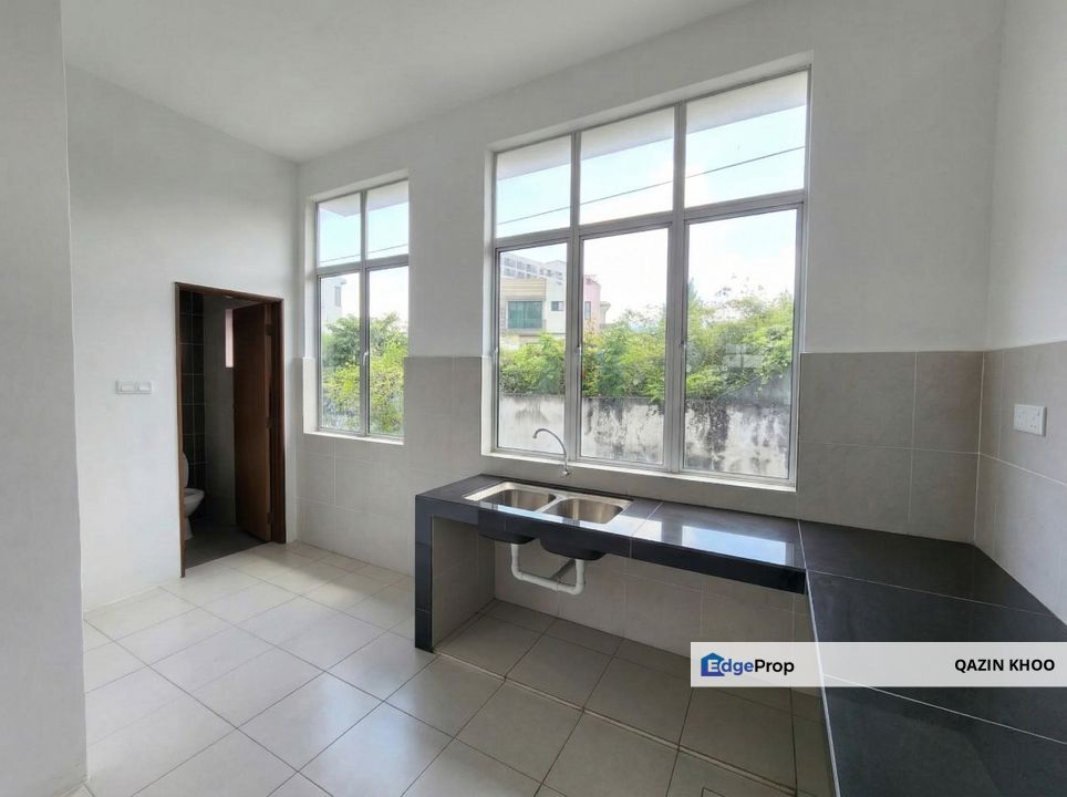 Ampang Residency Double Storey Terrace Corner House, Perak, Ipoh