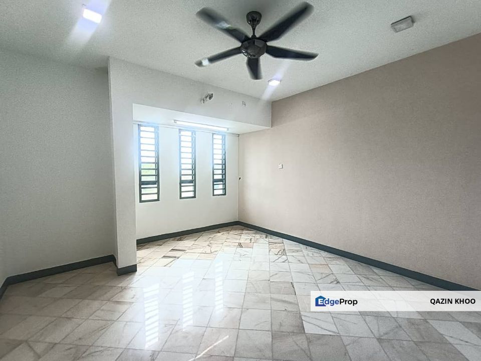 Falim, Taman Kledang Suria Double Storey Terrace House, Perak, Menglembu