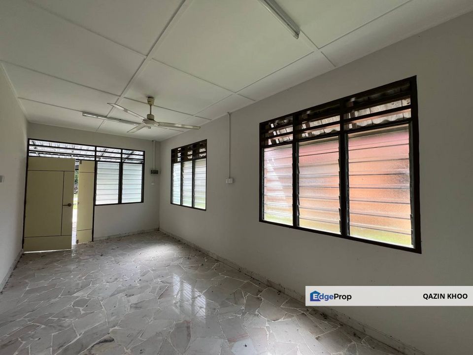 Taman Meru, Ipoh Single Storey Terrace Intermediate Corner, Perak, Meru