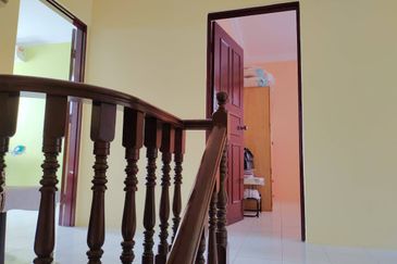 Menglembu Taman Desa Rishah Double Storey Terrace House