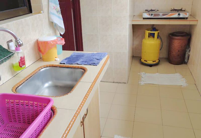 Menglembu Taman Desa Rishah Double Storey Terrace House