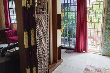 Menglembu Taman Desa Rishah Double Storey Terrace House