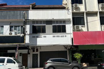 Ipoh Town Jalan Yang Kalsom Double Storey Shop