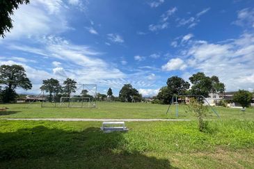 Pasir Puteh Freehold Single Storey Semi D