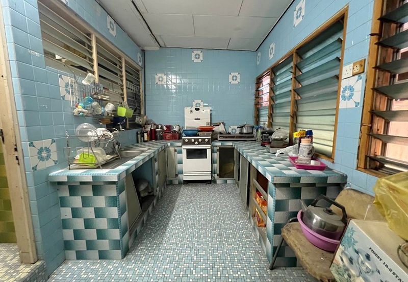 Pasir Puteh Freehold Single Storey Semi D