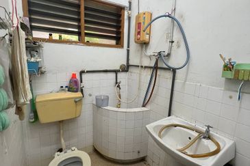 Pasir Puteh Freehold Single Storey Semi D