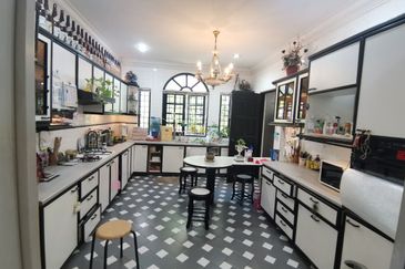 TAMAN KINTA, JALAN KAMPAR