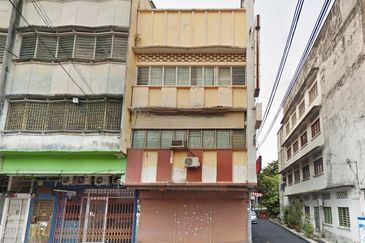 Ipoh Town Taman Jubilee Freehold Triple Storey Shoplot