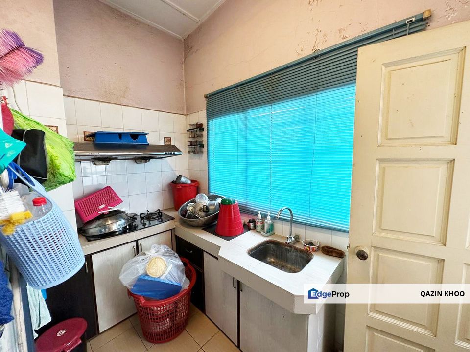 Taman Menglembu Impiana Adril 2.5 Storey Terrace House, Perak, Menglembu