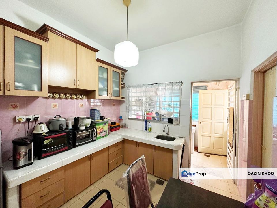 Taman Menglembu Impiana Adril 2.5 Storey Terrace House, Perak, Menglembu