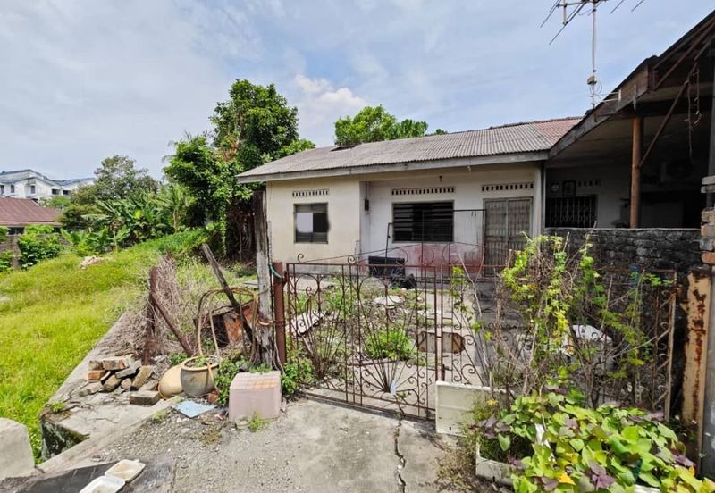 Ipoh Garden Taman Starpark Freehold Single Storey Terrace Corner House