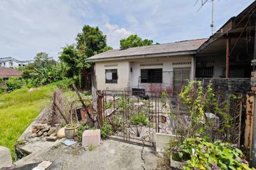 Ipoh Garden Taman Starpark Freehold Single Storey Terrace Corner House